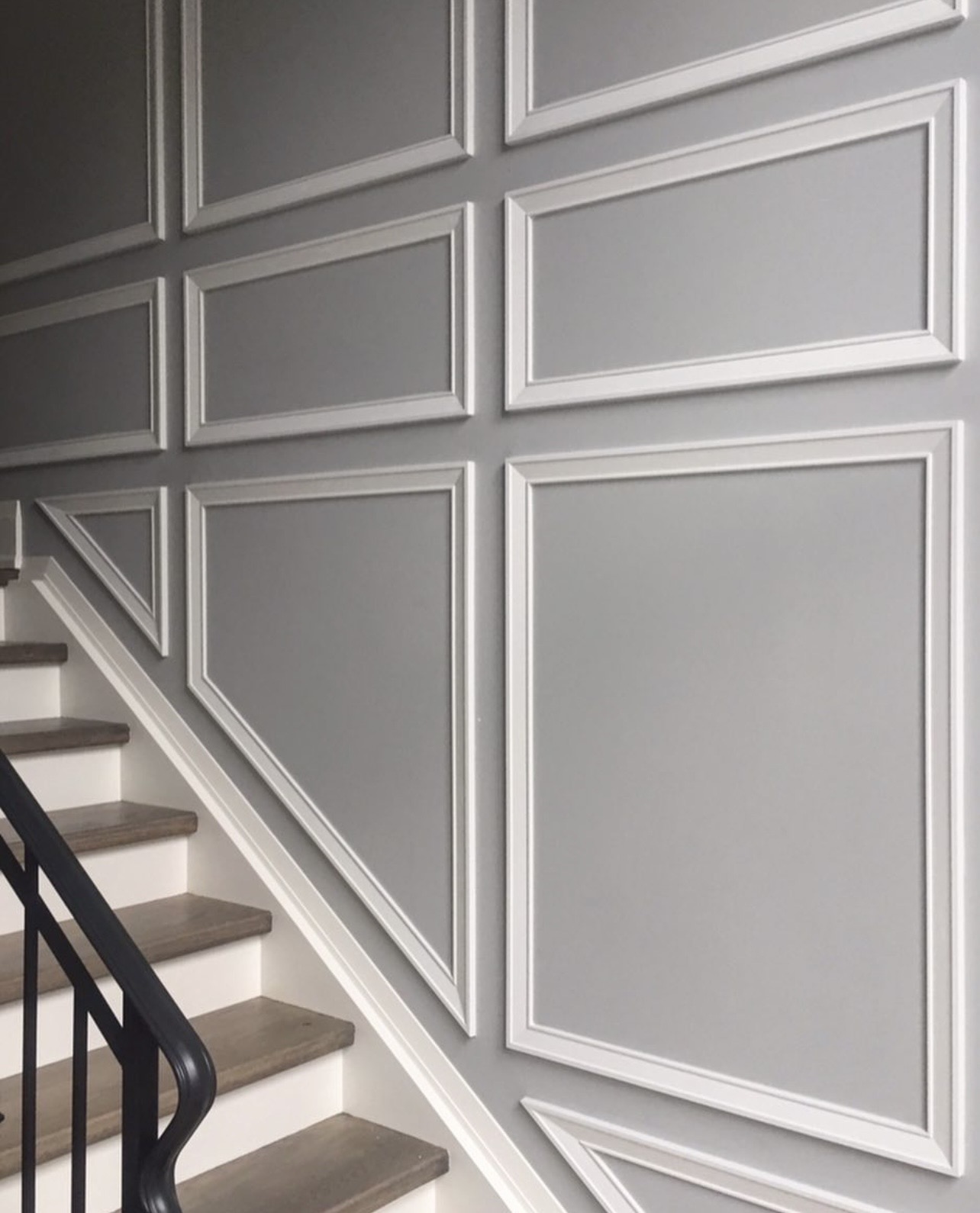 Elegant wainscoting design with millwork supplied by Biiibo.